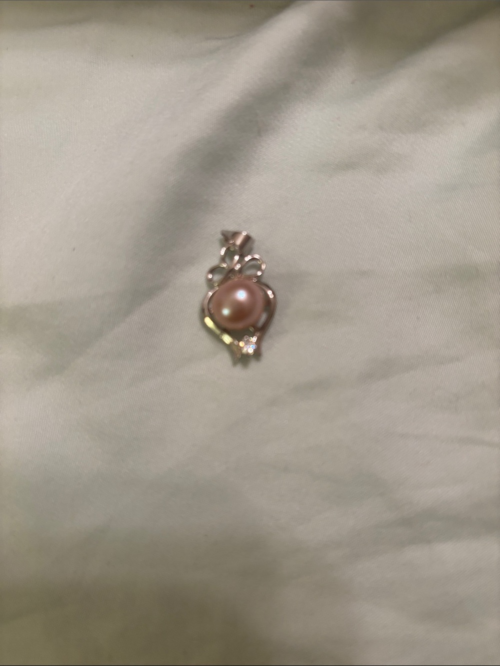Rose Pearl Pendant Necklace - Elegant Pink Pearl Accent